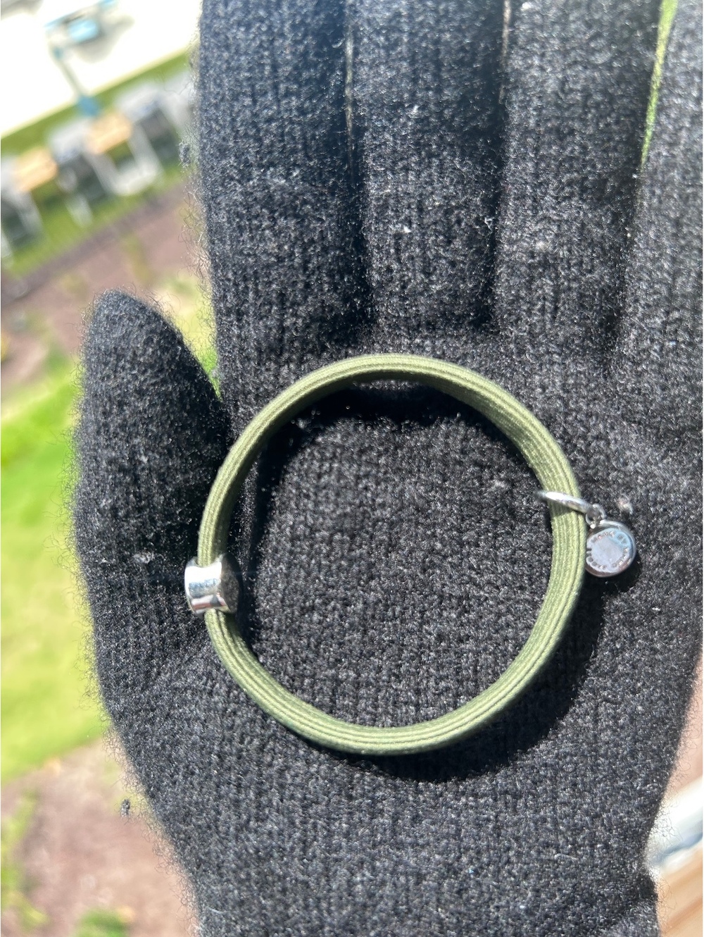 Marc by Marc Jacobs Olive Green Elastic Bracelet with Green Charm - Picture 5 of 9